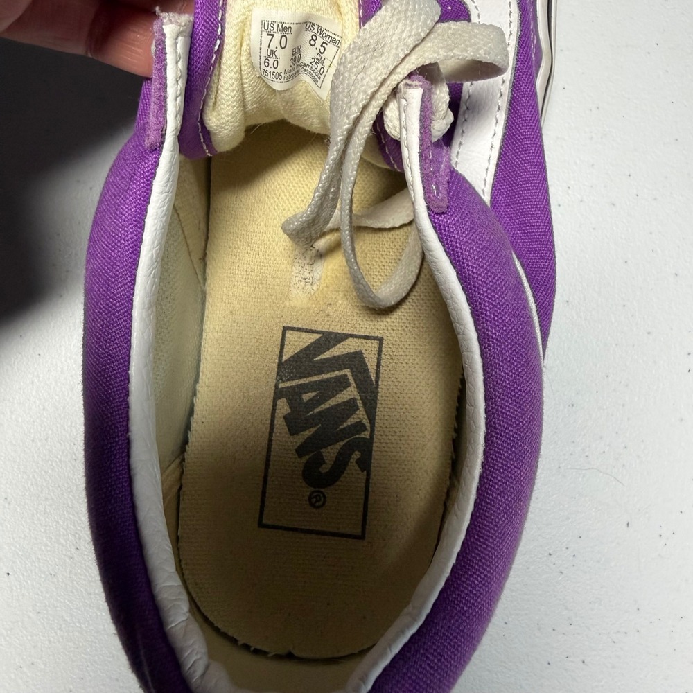 Vans Old Skool 8.5 Purple Suede Canvas Low Top Sneakers - Picture 8 of 9